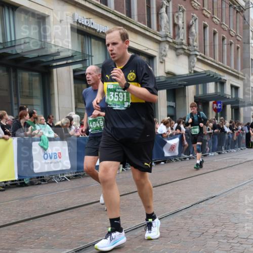 13.09.2026 - 21. swb-Marathon Bremen Strokosch-Dieckow http://msf.ph/oto/10361205 13.09.2026 13:36:04 Ziel 164, 372, 900, 1072, 1738, 1880, 2339, 2467, 2673, 2692, 2700, 2731, 2823, 2931, 2949, 3067, 3224, 3291, 3410, 3591, 4006, 4049, 4182, 4216, 4643, 4989, 5259, 5781, 5800, 6527, 6642, 6778, 7249, 7344, 7379, 7808, 7865, 8511, 8525, 8731, 8905, 8941, 9026, 9076, 9226, 9427, 9564, 9899, 13038, 13238, 318, 532, 563, 1867, 2565, 3026, 3056, 3224, 3454, 3485, 3489, 3857, 4016, 4048, 5026, 5071, 5157, 5276, 5381, 5467, 5468, 5584, 5586, 5816, 6159, 6874, 6982, 7036 meine-sportfotos.de