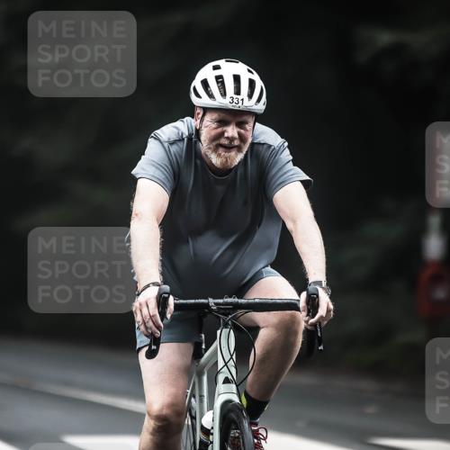 13.09.2026 - Stadtparktriathlon H.Heesch http://msf.ph/oto/10361210 13.09.2026 10:02:14 Radfahren 245, 249, 256, 274, 327, 331, 336 meine-sportfotos.de