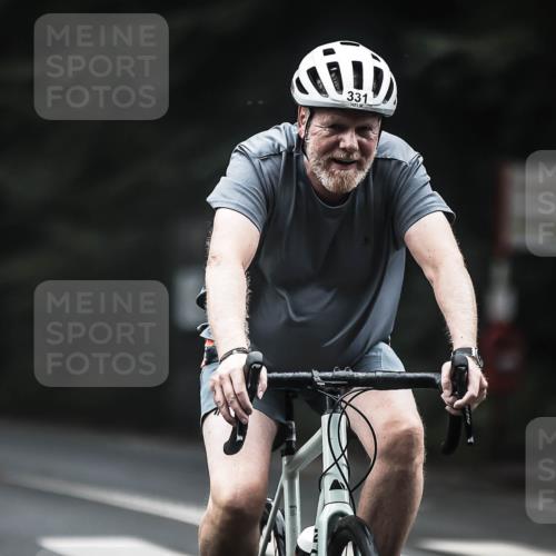 13.09.2026 - Stadtparktriathlon H.Heesch http://msf.ph/oto/10361214 13.09.2026 10:02:15 Radfahren 229, 245, 249, 256, 274, 327, 331, 332, 336 meine-sportfotos.de