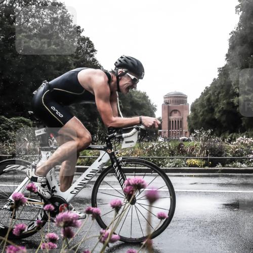 13.09.2026 - Stadtparktriathlon H.Heesch http://msf.ph/oto/10361222 13.09.2026 12:16:25 Radfahren 952, 1059 meine-sportfotos.de