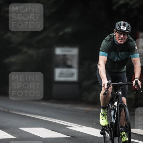 13.09.2026 - Stadtparktriathlon H.Heesch http://msf.ph/oto/10361236 13.09.2026 10:02:16 Radfahren 229, 245, 249, 256, 274, 327, 331, 332, 336 meine-sportfotos.de