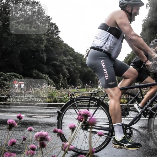 13.09.2026 - Stadtparktriathlon H.Heesch http://msf.ph/oto/10361238 13.09.2026 12:16:29 Radfahren 878, 1031, 1052 meine-sportfotos.de