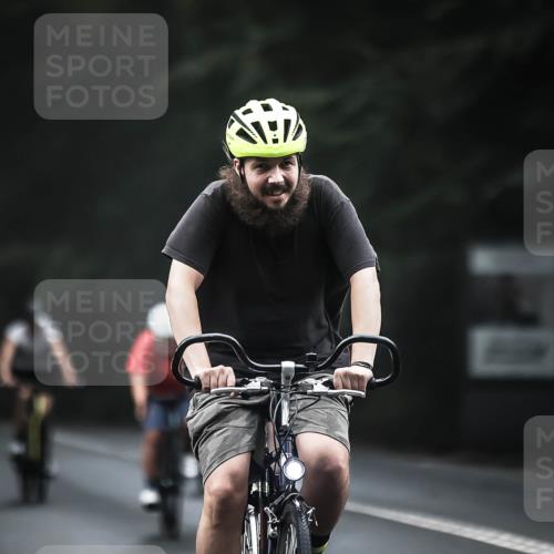 13.09.2026 - Stadtparktriathlon H.Heesch http://msf.ph/oto/10361241 13.09.2026 10:02:18 Radfahren 229, 245, 249, 274, 309, 327, 331, 332, 336 meine-sportfotos.de