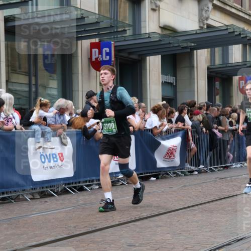 13.09.2026 - 21. swb-Marathon Bremen Strokosch-Dieckow http://msf.ph/oto/10361246 13.09.2026 13:36:05 Ziel 164, 372, 900, 1072, 1738, 1880, 2339, 2467, 2673, 2692, 2700, 2731, 2823, 2931, 2949, 3067, 3291, 3410, 3585, 3591, 4006, 4049, 4182, 4216, 4643, 4989, 5781, 5800, 6527, 6642, 6778, 7249, 7344, 7379, 7808, 7865, 8511, 8525, 8731, 8905, 8941, 9026, 9226, 9427, 9564, 9899, 10068, 10070, 13038, 13238, 318, 532, 563, 1072, 1867, 2565, 2931, 3026, 3056, 3224, 3291, 3454, 3485, 3489, 3857, 4016, 4048, 5026, 5071, 5157, 5276, 5381, 5584, 5586, 5816, 6159, 6874, 6982, 7036 meine-sportfotos.de