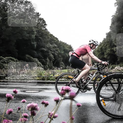 13.09.2026 - Stadtparktriathlon H.Heesch http://msf.ph/oto/10361256 13.09.2026 12:16:34 Radfahren 978, 1186 meine-sportfotos.de