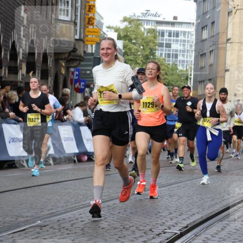 13.09.2026 - 21. swb-Marathon Bremen Strokosch-Dieckow http://msf.ph/oto/10361267 13.09.2026 10:58:21 Ziel 10078, 10494, 10543, 10559, 10565, 10604, 10673, 10728, 10826, 10828, 10903, 10914, 10931, 10932, 11136, 11332, 11752, 11824, 11856, 11863, 11884, 12427, 12441, 12482, 12551, 10878, 10879, 11004, 11152, 11189, 11384, 11455, 11686, 11953, 11955, 12180, 12237, 12320, 12499, 12505, 12518 meine-sportfotos.de