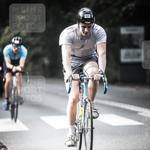 13.09.2026 - Stadtparktriathlon H.Heesch http://msf.ph/oto/10361269 13.09.2026 11:17:15 Radfahren 548, 593, 625, 626, 629, 657, 672, 770 meine-sportfotos.de