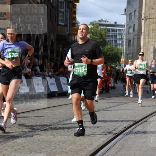 13.09.2026 - 21. swb-Marathon Bremen Strokosch-Dieckow http://msf.ph/oto/10361281 13.09.2026 13:34:10 Ziel 1656, 2405, 2727, 2872, 3201, 3389, 3522, 3761, 4490, 4554, 4658, 4874, 5063, 5156, 5513, 5563, 5587, 6151, 6508, 6623, 6808, 7126, 7354, 7431, 7652, 7832, 8025, 8512, 8641, 9068, 9128, 9342, 9344, 9390, 682, 911, 1307, 2464, 3068, 3214, 3636, 4112, 5147, 5265, 5489, 5768, 5852, 6405, 7696, 7746, 8870, 9094, 9100, 9402, 9453, 9802, 9905, 13112 meine-sportfotos.de
