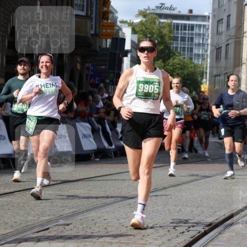 13.09.2026 - 21. swb-Marathon Bremen Strokosch-Dieckow http://msf.ph/oto/10361310 13.09.2026 13:34:12 Ziel 1656, 2405, 2727, 3389, 3522, 3761, 3790, 4490, 4554, 4613, 4658, 4874, 5063, 5156, 5341, 5513, 5563, 5587, 6151, 6508, 6509, 6623, 6808, 7047, 7126, 7303, 7354, 7431, 7832, 8025, 8512, 8641, 8910, 9068, 9128, 9342, 9344, 682, 911, 1307, 2215, 3029, 3068, 3214, 3636, 3890, 4112, 4616, 5147, 5566, 5852, 6255, 7696, 7746, 8870, 9094, 9100, 9402, 9453, 9802, 13112 meine-sportfotos.de
