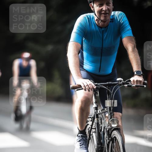 13.09.2026 - Stadtparktriathlon H.Heesch http://msf.ph/oto/10361375 13.09.2026 11:17:21 Radfahren 548, 593, 625, 629, 637, 672, 690, 697, 770, 771, 772 meine-sportfotos.de
