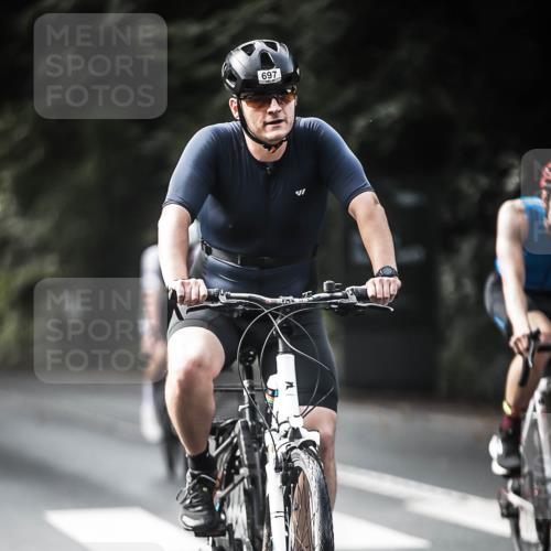 13.09.2026 - Stadtparktriathlon H.Heesch http://msf.ph/oto/10361381 13.09.2026 11:17:22 Radfahren 497, 548, 593, 616, 625, 637, 672, 690, 697, 736, 770, 771, 772 meine-sportfotos.de