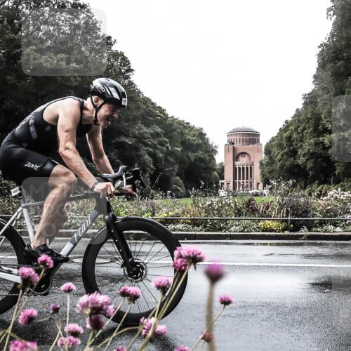 13.09.2026 - Stadtparktriathlon H.Heesch http://msf.ph/oto/10361388 13.09.2026 12:17:37 Radfahren 1043, 1053, 1141 meine-sportfotos.de