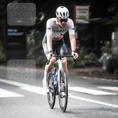 13.09.2026 - Stadtparktriathlon H.Heesch http://msf.ph/oto/10361408 13.09.2026 11:17:23 Radfahren 497, 548, 593, 616, 625, 637, 690, 697, 736, 770, 771, 772 meine-sportfotos.de