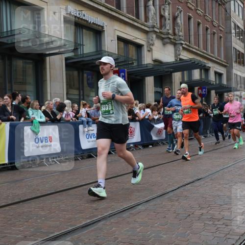 13.09.2026 - 21. swb-Marathon Bremen Strokosch-Dieckow http://msf.ph/oto/10361414 13.09.2026 13:36:09 Ziel 164, 372, 900, 1738, 1880, 2467, 2673, 2692, 2700, 2731, 2819, 2823, 2949, 3067, 3410, 3585, 3591, 4006, 4049, 4050, 4182, 4216, 4414, 4643, 4676, 4989, 5061, 5656, 5781, 6516, 6527, 6568, 6642, 6778, 7249, 7344, 7379, 7765, 7808, 7865, 8511, 8525, 8731, 8790, 8905, 8941, 9026, 9427, 9776, 9899, 10068, 10070, 13038, 318, 563, 1072, 1867, 2339, 2565, 2931, 2949, 3026, 3056, 3224, 3291, 3454, 3485, 3489, 4016, 4048, 5026, 5071, 5157, 5276, 5381, 5816, 6159, 6874, 6982, 7036 meine-sportfotos.de