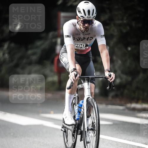 13.09.2026 - Stadtparktriathlon H.Heesch http://msf.ph/oto/10361420 13.09.2026 11:17:24 Radfahren 497, 548, 593, 616, 625, 637, 690, 697, 736, 770, 771, 772 meine-sportfotos.de