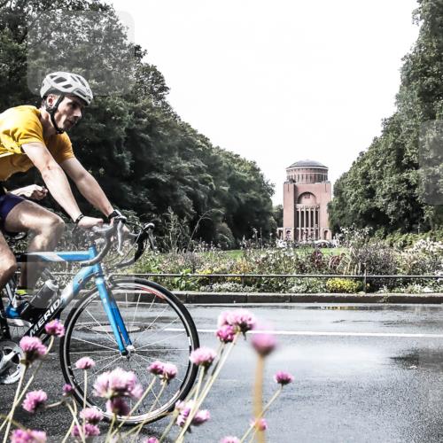 13.09.2026 - Stadtparktriathlon H.Heesch http://msf.ph/oto/10361437 13.09.2026 12:18:06 Radfahren 962, 1027 meine-sportfotos.de