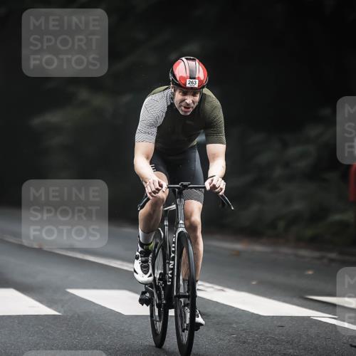 13.09.2026 - Stadtparktriathlon H.Heesch http://msf.ph/oto/10361496 13.09.2026 10:02:38 Radfahren 211, 263, 313, 340 meine-sportfotos.de
