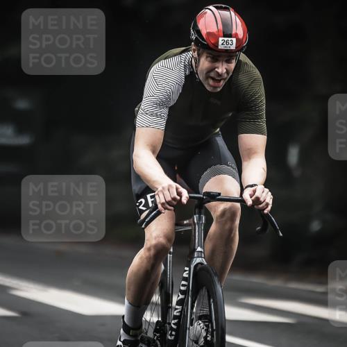 13.09.2026 - Stadtparktriathlon H.Heesch http://msf.ph/oto/10361513 13.09.2026 10:02:38 Radfahren 211, 263, 313, 340 meine-sportfotos.de