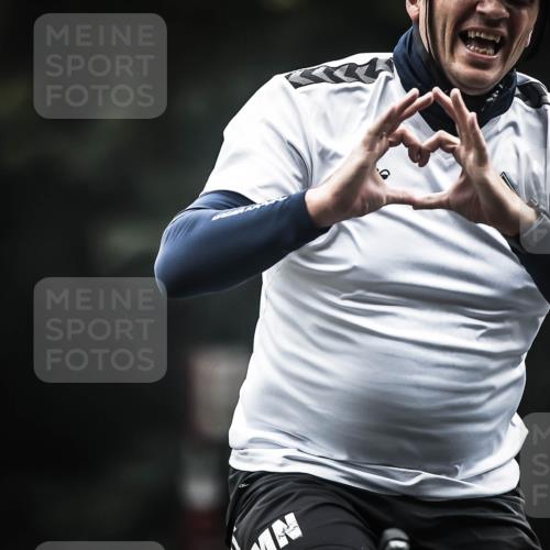 13.09.2026 - Stadtparktriathlon H.Heesch http://msf.ph/oto/10361574 13.09.2026 10:02:52 Radfahren 210, 223, 273 meine-sportfotos.de