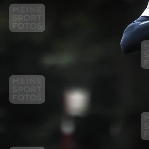 13.09.2026 - Stadtparktriathlon H.Heesch http://msf.ph/oto/10361581 13.09.2026 10:02:52 Radfahren 210, 223, 273 meine-sportfotos.de