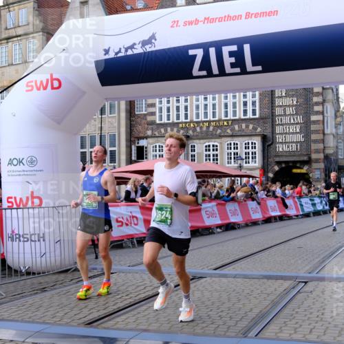 13.09.2026 - 21. swb-Marathon Bremen Tim E. http://msf.ph/oto/10361666 13.09.2026 12:59:15 Ziel 1118, 1576, 3624, 3688, 4399, 4847, 6929, 8065, 8994, 9120, 9329 meine-sportfotos.de