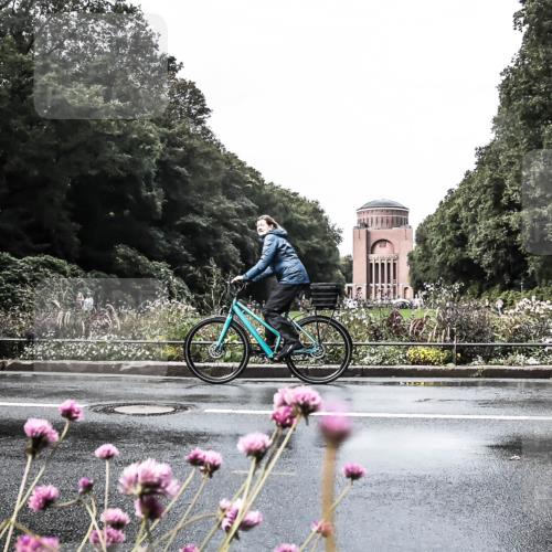 13.09.2026 - Stadtparktriathlon H.Heesch http://msf.ph/oto/10361677 13.09.2026 12:19:17 Radfahren 1145, 1169 meine-sportfotos.de