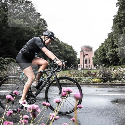 13.09.2026 - Stadtparktriathlon H.Heesch http://msf.ph/oto/10361685 13.09.2026 12:19:18 Radfahren 1145, 1169, 1173 meine-sportfotos.de