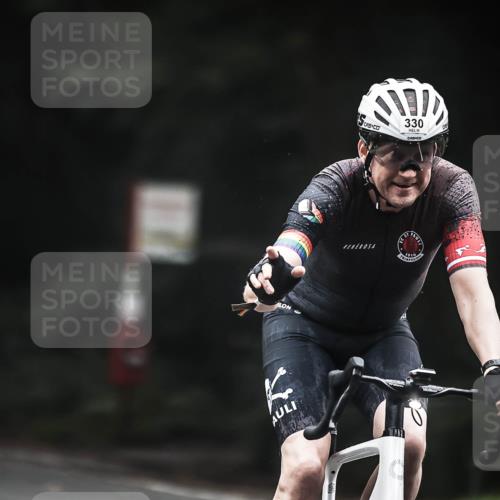 13.09.2026 - Stadtparktriathlon H.Heesch http://msf.ph/oto/10361796 13.09.2026 10:03:15 Radfahren 330, 334, 335 meine-sportfotos.de