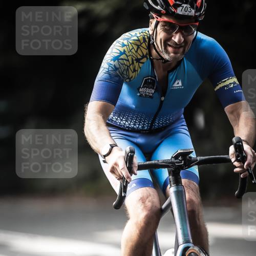 13.09.2026 - Stadtparktriathlon H.Heesch http://msf.ph/oto/10361866 13.09.2026 11:18:02 Radfahren 655, 703, 766, 818 meine-sportfotos.de