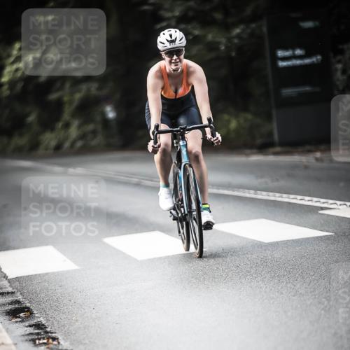 13.09.2026 - Stadtparktriathlon H.Heesch http://msf.ph/oto/10361869 13.09.2026 11:18:06 Radfahren 683, 703, 818 meine-sportfotos.de