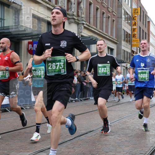 13.09.2026 - 21. swb-Marathon Bremen Strokosch-Dieckow http://msf.ph/oto/10361888 13.09.2026 13:36:18 Ziel 164, 372, 813, 900, 1738, 1880, 1936, 2467, 2673, 2692, 2700, 2731, 2819, 2823, 3067, 3410, 3585, 3635, 3815, 4006, 4049, 4050, 4182, 4216, 4304, 4414, 4676, 4892, 5061, 5447, 5656, 5781, 5823, 6050, 6280, 6340, 6516, 6527, 6568, 7039, 7229, 7237, 7249, 7344, 7656, 7765, 7808, 8525, 8685, 8723, 8790, 8905, 9427, 9658, 9776, 9807, 9899, 10068, 10070, 563, 1072, 1867, 2339, 2931, 2949, 3026, 3224, 3291, 3489, 4016, 5276, 6874, 6982 meine-sportfotos.de