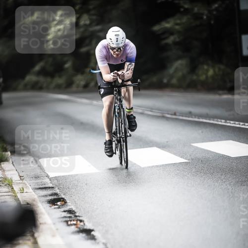13.09.2026 - Stadtparktriathlon H.Heesch http://msf.ph/oto/10361922 13.09.2026 11:18:11 Radfahren 683, 818 meine-sportfotos.de