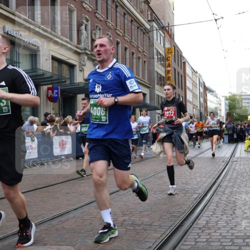13.09.2026 - 21. swb-Marathon Bremen Strokosch-Dieckow http://msf.ph/oto/10361937 13.09.2026 13:36:19 Ziel 164, 372, 813, 900, 1738, 1880, 1936, 2467, 2673, 2692, 2700, 2731, 2819, 2823, 3067, 3410, 3585, 3635, 3815, 4006, 4050, 4182, 4216, 4304, 4335, 4414, 4676, 4892, 5061, 5447, 5656, 5781, 5823, 6050, 6280, 6340, 6516, 6527, 6568, 7039, 7229, 7237, 7249, 7344, 7640, 7656, 7765, 7808, 8525, 8685, 8723, 8790, 8905, 9658, 9776, 9807, 9899, 10068, 10070, 563, 1072, 1867, 2339, 2931, 2949, 3026, 3224, 3291, 3489, 4016, 5276, 6874, 6982 meine-sportfotos.de