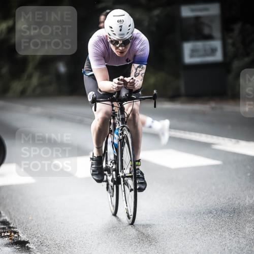 13.09.2026 - Stadtparktriathlon H.Heesch http://msf.ph/oto/10361952 13.09.2026 11:18:12 Radfahren 683, 746, 818 meine-sportfotos.de