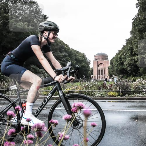 13.09.2026 - Stadtparktriathlon H.Heesch http://msf.ph/oto/10361974 13.09.2026 12:20:20 Radfahren 844, 1051, 1088, 1123, 1128 meine-sportfotos.de