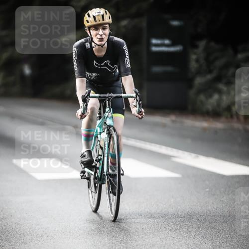 13.09.2026 - Stadtparktriathlon H.Heesch http://msf.ph/oto/10361984 13.09.2026 11:18:18 Radfahren 683, 746, 798, 801 meine-sportfotos.de
