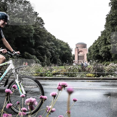 13.09.2026 - Stadtparktriathlon H.Heesch http://msf.ph/oto/10361991 13.09.2026 12:20:27 Radfahren 1091, 1164 meine-sportfotos.de