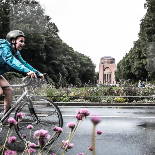 13.09.2026 - Stadtparktriathlon H.Heesch http://msf.ph/oto/10361997 13.09.2026 12:20:30 Radfahren 1091, 1164 meine-sportfotos.de