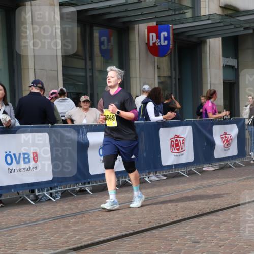 13.09.2026 - 21. swb-Marathon Bremen Strokosch-Dieckow http://msf.ph/oto/10361998 13.09.2026 11:22:58 Ziel 10349, 10754, 10925, 11266, 11663, 12340, 11574, 12083 meine-sportfotos.de