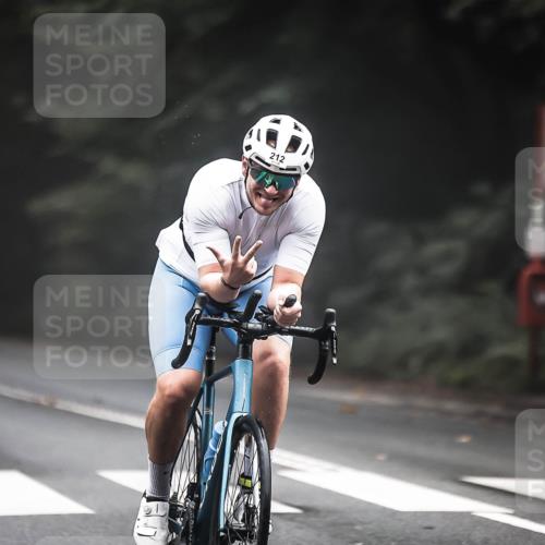13.09.2026 - Stadtparktriathlon H.Heesch http://msf.ph/oto/10362020 13.09.2026 10:03:58 Radfahren 212 meine-sportfotos.de