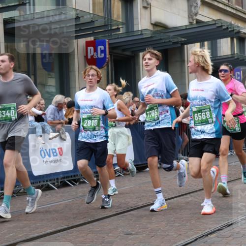 13.09.2026 - 21. swb-Marathon Bremen Strokosch-Dieckow http://msf.ph/oto/10362021 13.09.2026 13:36:21 Ziel 164, 372, 551, 813, 843, 900, 1738, 1880, 1936, 2467, 2673, 2700, 2731, 2819, 2823, 3067, 3541, 3585, 3635, 3815, 3874, 3998, 4006, 4050, 4182, 4216, 4304, 4335, 4414, 4676, 4892, 5061, 5447, 5656, 5781, 5823, 6050, 6280, 6340, 6516, 6527, 6568, 6966, 7039, 7229, 7237, 7249, 7344, 7640, 7656, 7765, 7808, 8498, 8525, 8685, 8723, 8790, 8905, 9658, 9776, 9807, 9899, 10068, 10070, 563, 1072, 1867, 2339, 2692, 2700, 2931, 2949, 3224, 3291, 3489, 6982 meine-sportfotos.de