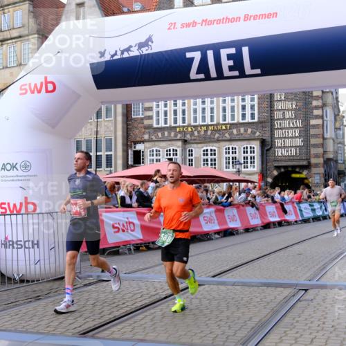 13.09.2026 - 21. swb-Marathon Bremen Tim E. http://msf.ph/oto/10362022 13.09.2026 12:59:28 Ziel 658, 1118, 1508, 1751, 1993, 2651, 3584, 3688, 4096, 4399, 6991, 8383, 8994, 9120, 9329, 9533 meine-sportfotos.de