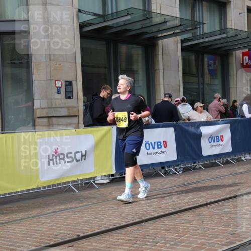 13.09.2026 - 21. swb-Marathon Bremen Strokosch-Dieckow http://msf.ph/oto/10362036 13.09.2026 11:22:59 Ziel 10349, 10754, 10925, 11266, 11663, 12340, 11574, 12083 meine-sportfotos.de