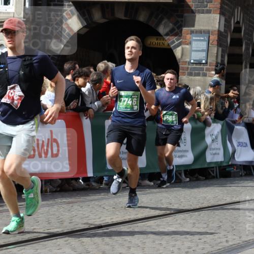 13.09.2026 - 21. swb-Marathon Bremen Strokosch-Dieckow http://msf.ph/oto/10362092 13.09.2026 13:34:24 Ziel 1364, 1656, 2355, 2464, 2727, 3162, 3389, 3522, 3632, 3790, 3984, 4613, 5265, 5341, 5489, 5563, 5587, 5768, 6090, 6151, 6350, 6405, 6509, 6623, 7047, 7113, 7303, 7431, 7897, 7988, 8025, 8512, 8641, 8870, 8910, 9905, 10058, 13118, 784, 809, 1307, 1395, 1871, 2215, 2831, 3029, 3052, 3058, 3318, 3388, 3409, 3890, 4537, 4616, 5378, 5488, 5566, 5694, 5760, 6255, 7168, 7833, 7962, 8381, 8453, 9751, 9788, 13112 meine-sportfotos.de