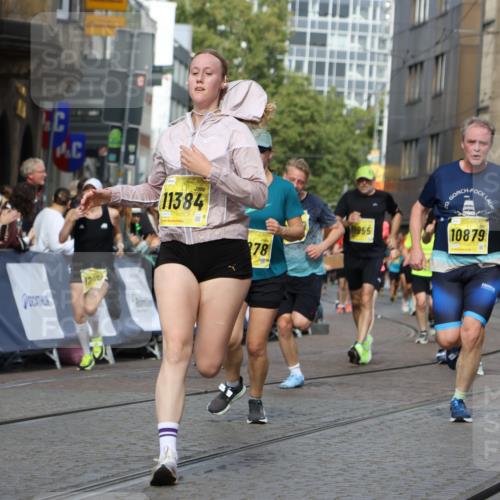 13.09.2026 - 21. swb-Marathon Bremen Strokosch-Dieckow http://msf.ph/oto/10362095 13.09.2026 10:58:39 Ziel 10249, 10494, 10530, 10673, 10750, 10798, 10828, 10914, 11004, 11120, 11131, 11152, 11202, 11295, 11388, 11403, 11420, 11455, 11686, 11750, 11752, 11884, 11906, 11952, 11953, 12017, 12092, 12386, 12387, 12482, 12518, 10254, 10485, 10794, 10832, 10948, 11228, 11488, 11743, 12130, 12176, 12414 meine-sportfotos.de