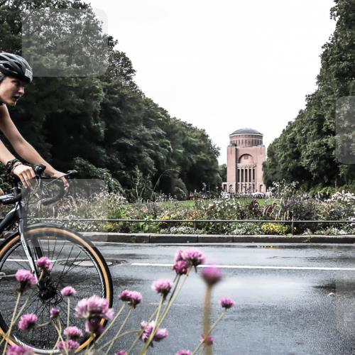 13.09.2026 - Stadtparktriathlon H.Heesch http://msf.ph/oto/10362097 13.09.2026 12:20:55 Radfahren 950, 953, 986, 1118, 1151 meine-sportfotos.de