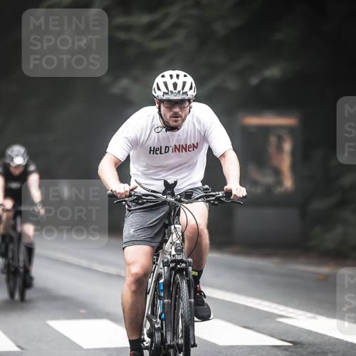 13.09.2026 - Stadtparktriathlon H.Heesch http://msf.ph/oto/10362122 13.09.2026 10:04:23 Radfahren 252, 265 meine-sportfotos.de