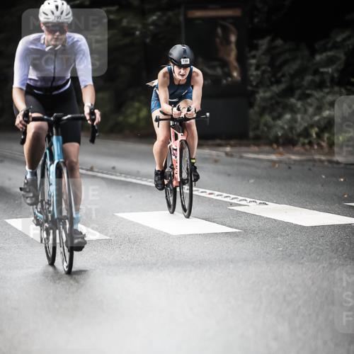 13.09.2026 - Stadtparktriathlon H.Heesch http://msf.ph/oto/10362140 13.09.2026 11:18:28 Radfahren 647, 730, 792, 801, 820, 821 meine-sportfotos.de