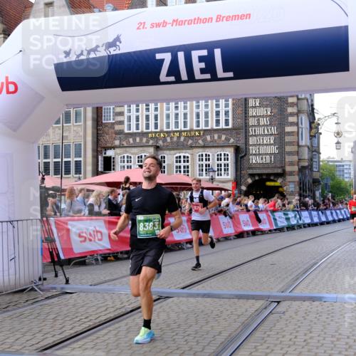 13.09.2026 - 21. swb-Marathon Bremen Tim E. http://msf.ph/oto/10362166 13.09.2026 12:59:36 Ziel 658, 1248, 1508, 1751, 1800, 1993, 2651, 3584, 4096, 6991, 8383, 9533 meine-sportfotos.de