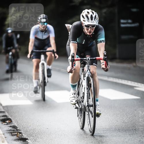 13.09.2026 - Stadtparktriathlon H.Heesch http://msf.ph/oto/10362190 13.09.2026 11:18:32 Radfahren 573, 647, 718, 730, 786, 792, 820, 821 meine-sportfotos.de